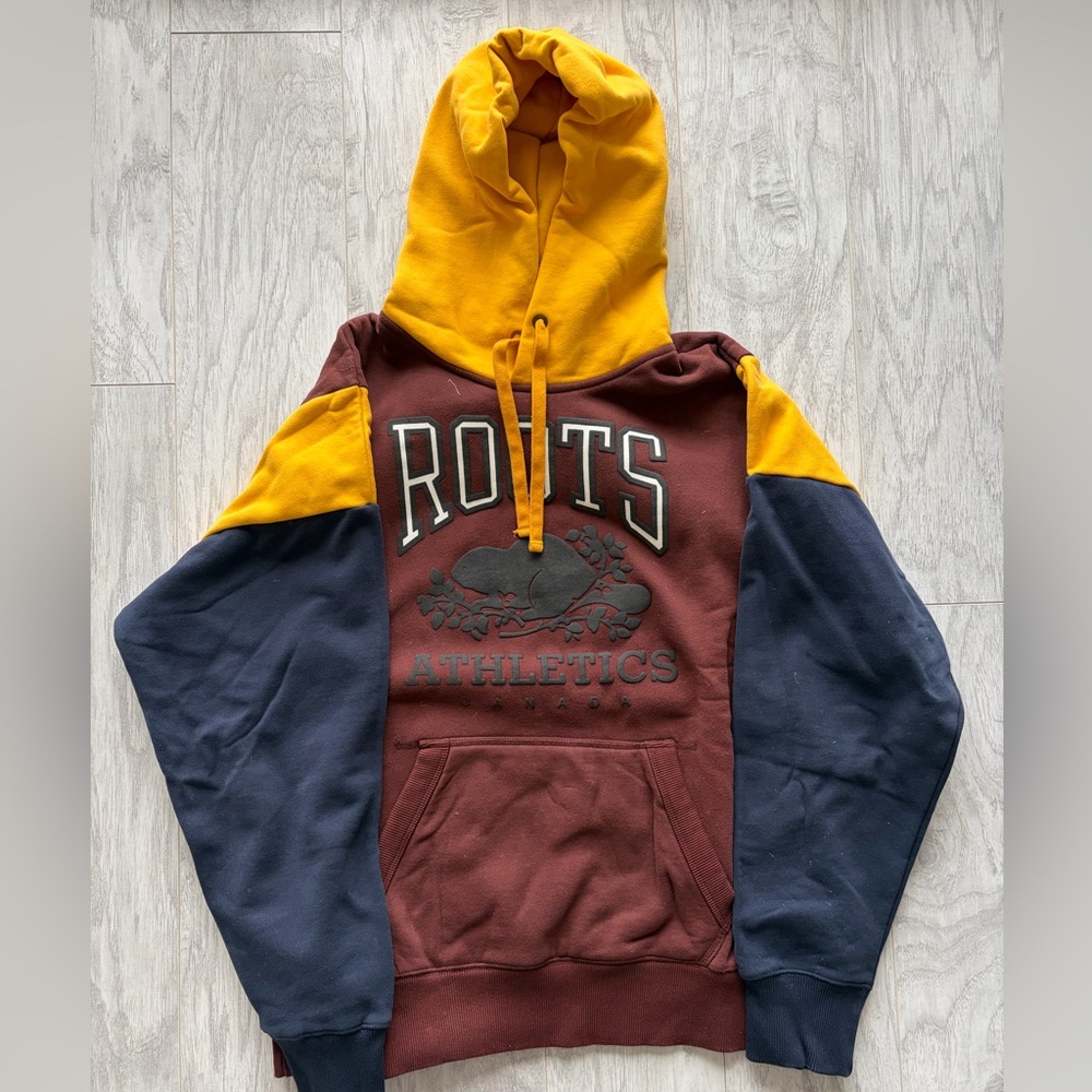 Roots Pullover Hoodie (Large)